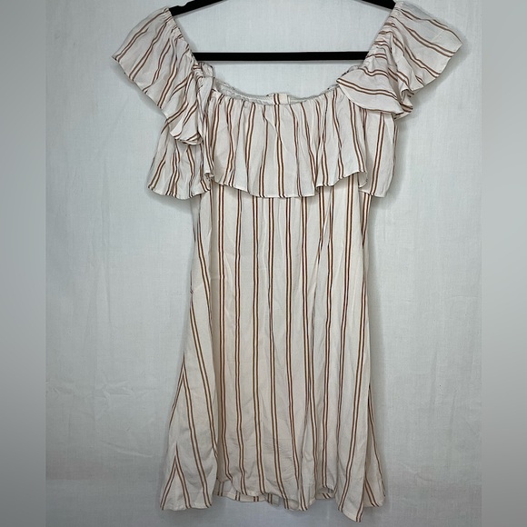 BP Off The Shoulder Dress Size XS - Picture 5 of 5